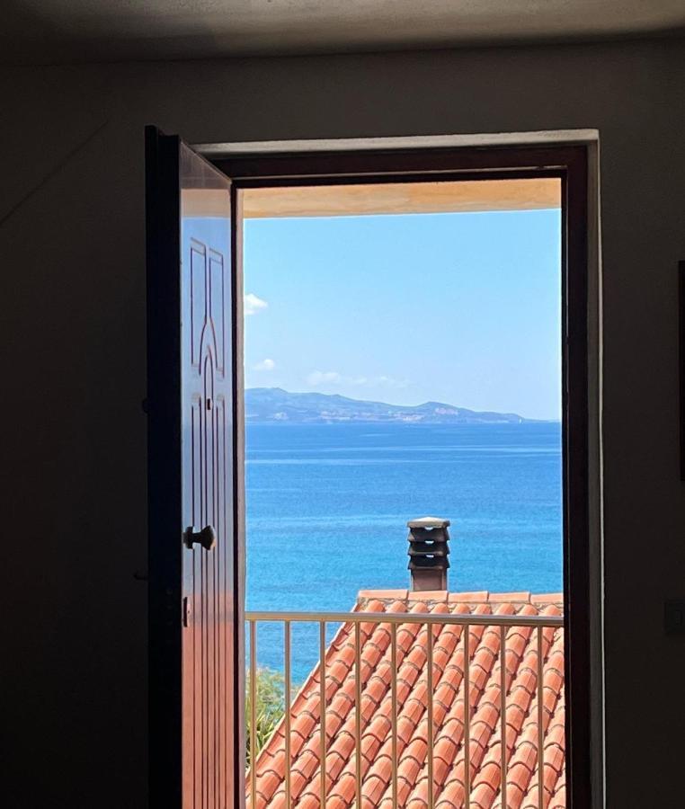 Isola Rossa Appartamenti Superior المظهر الخارجي الصورة