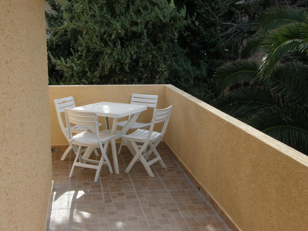 Isola Rossa Appartamenti Superior المظهر الخارجي الصورة