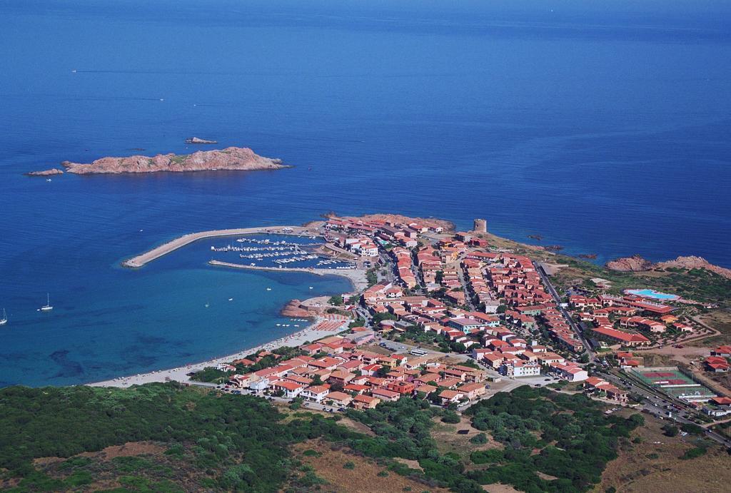 Isola Rossa Appartamenti Superior المظهر الخارجي الصورة